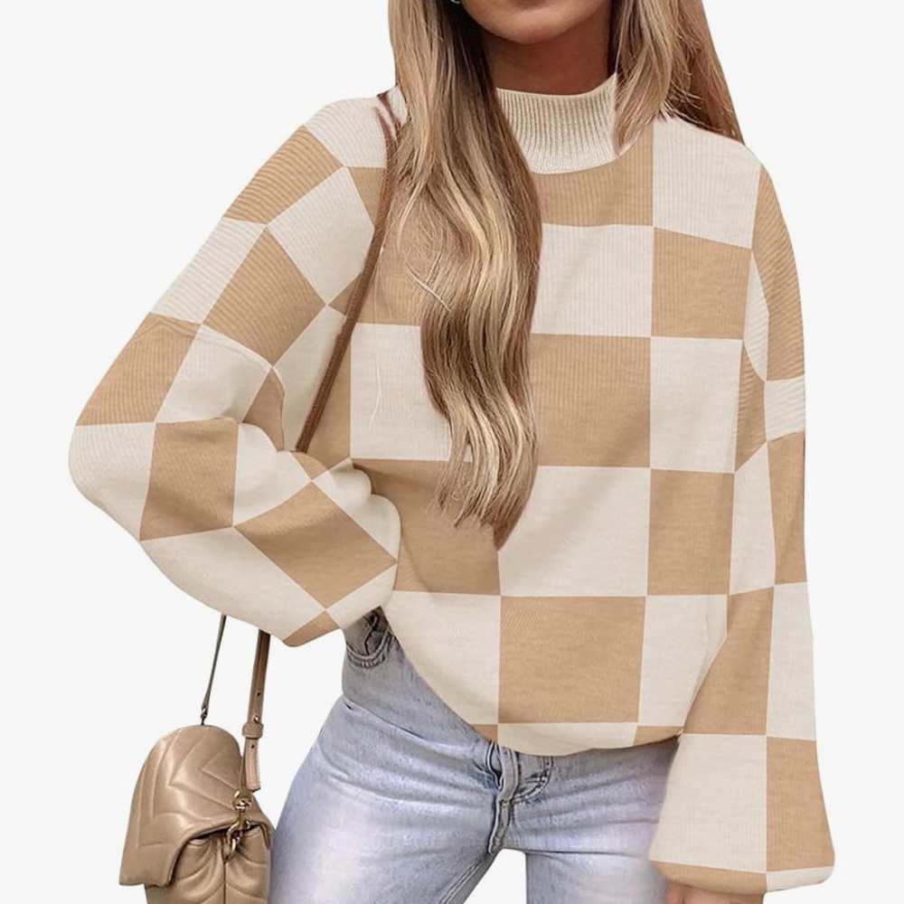 Stylish Beige Checkered Women's Sweater